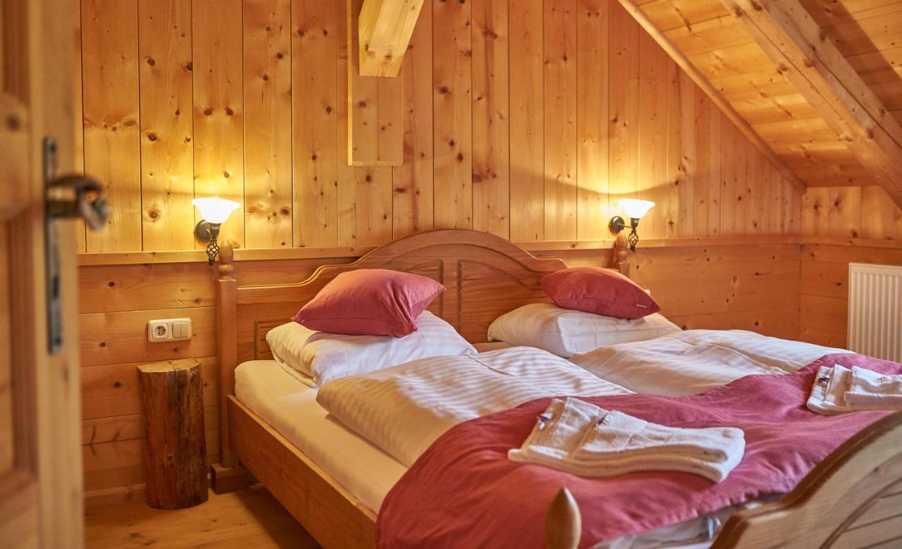 Drei Hittn Saalbach Apartment ภายนอก รูปภาพ