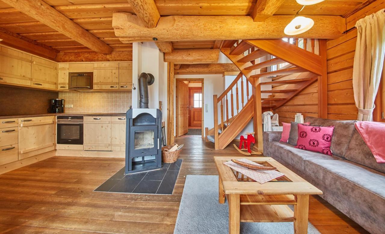 Drei Hittn Saalbach Apartment ภายนอก รูปภาพ