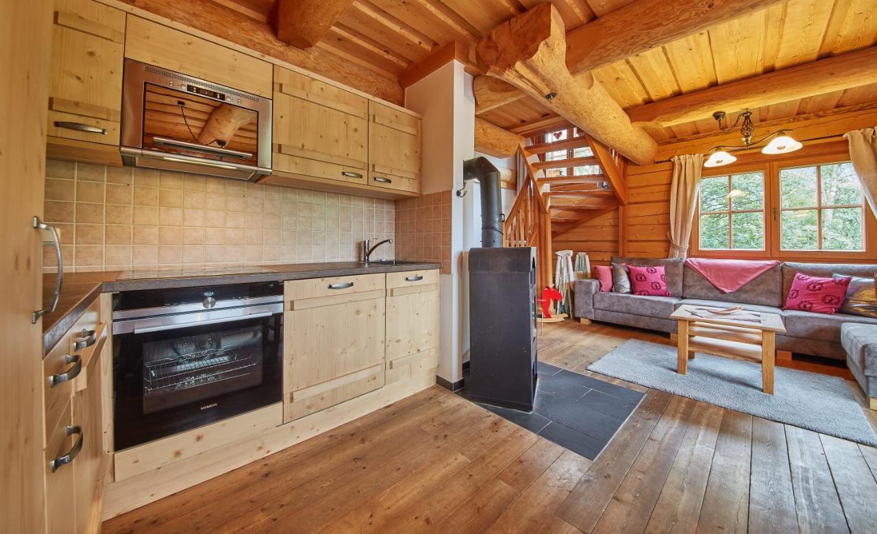 Drei Hittn Saalbach Apartment ภายนอก รูปภาพ