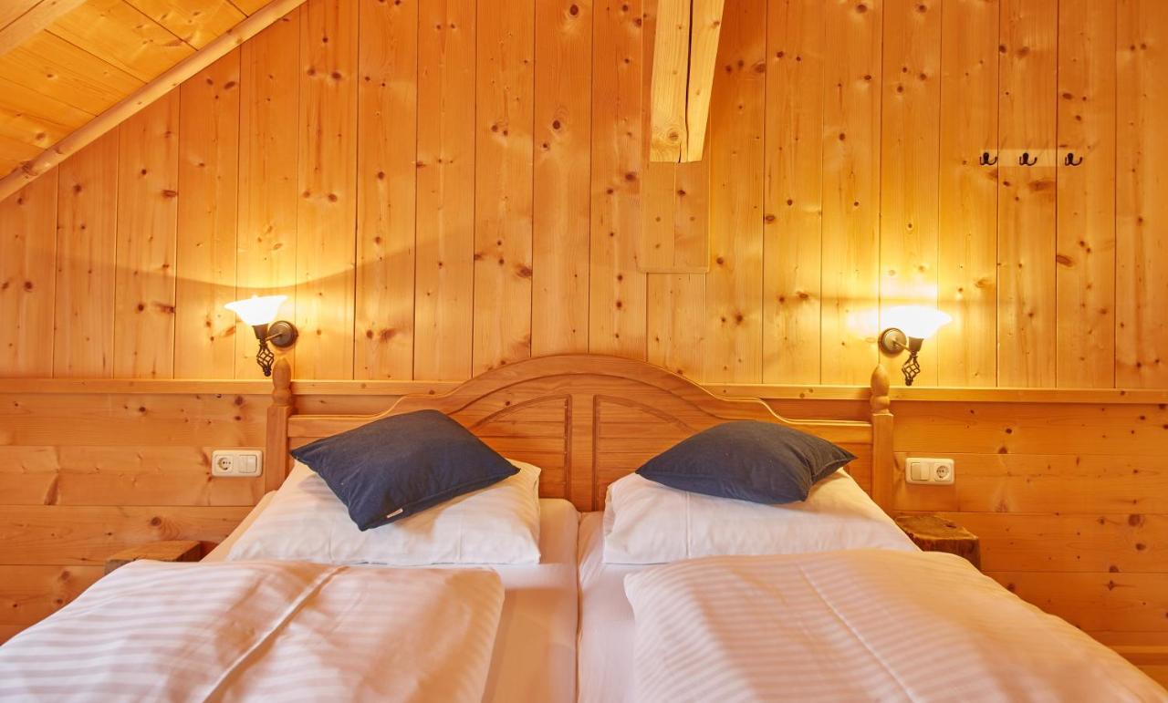Drei Hittn Saalbach Apartment ภายนอก รูปภาพ