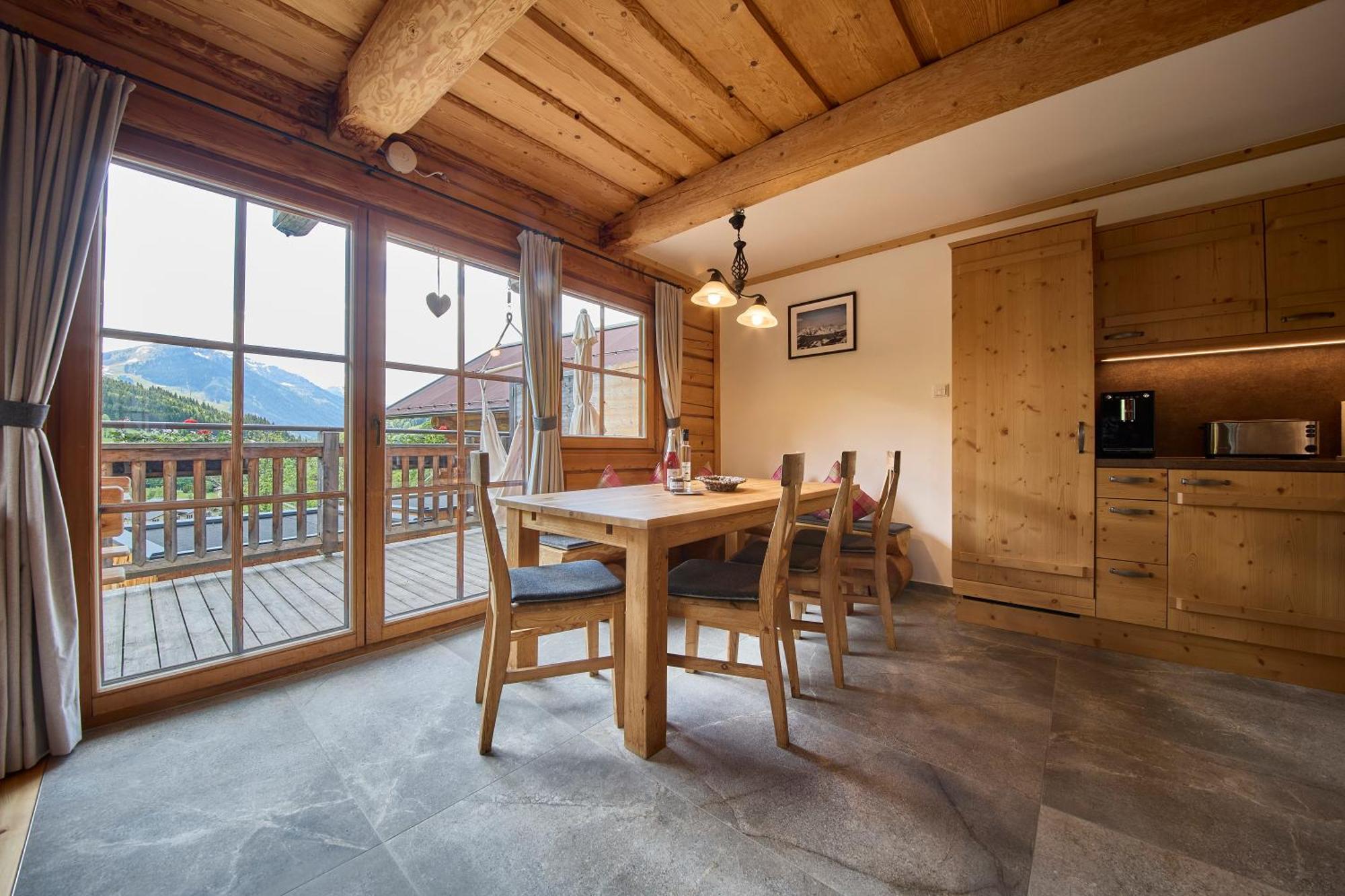 Drei Hittn Saalbach Apartment ภายนอก รูปภาพ